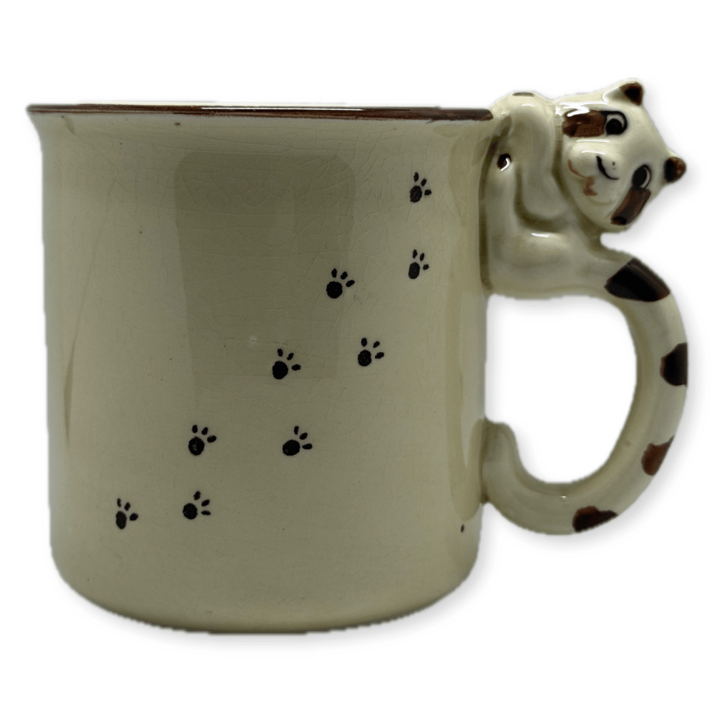 Made in Japan Cat Handle Ceramic Mug Cream Spotted